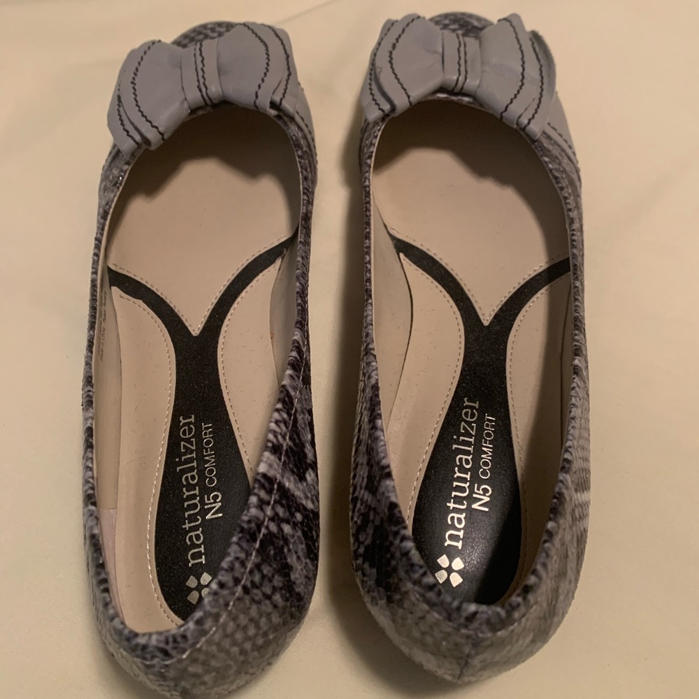 Snakeskin Color N5 Naturalizer Flats